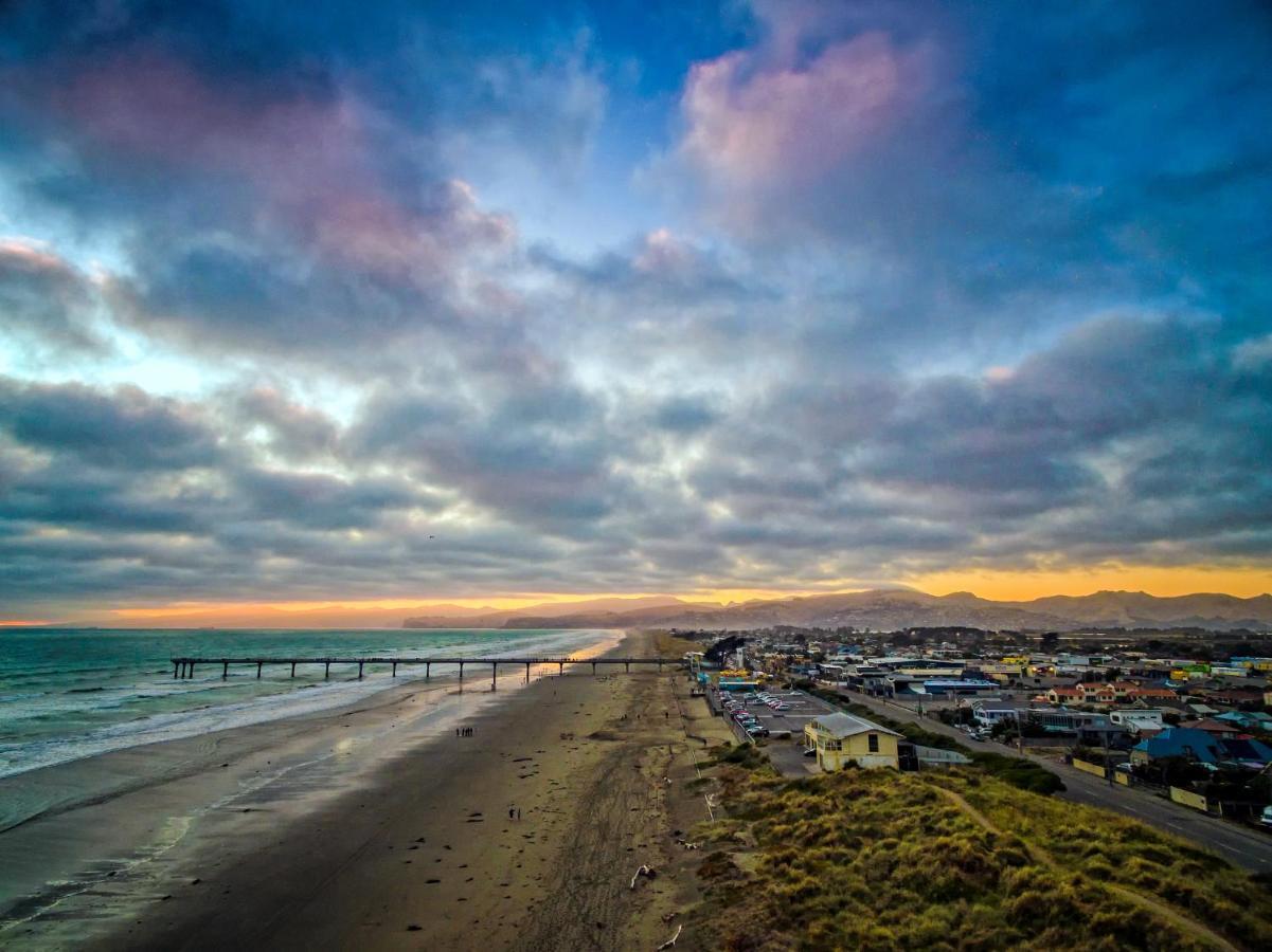 Coastal City Retreat - New Brighton Accommodation Christchurch Esterno foto